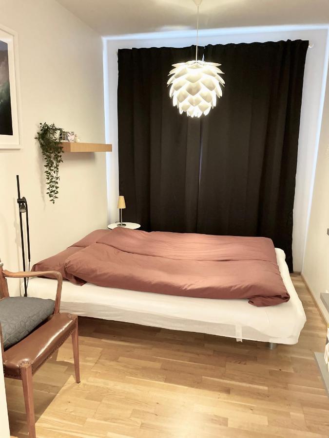 Stylish And Relaxing Two Bedroom Appartment, View Over Harbour Hafnarfjörður Екстериор снимка